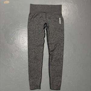 GymShark athletic leggings